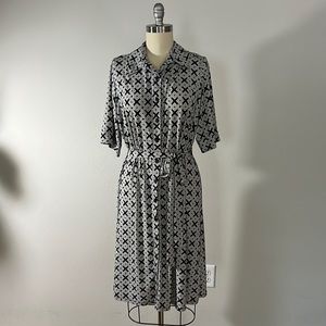 Black and white geometric dress, sz 2X